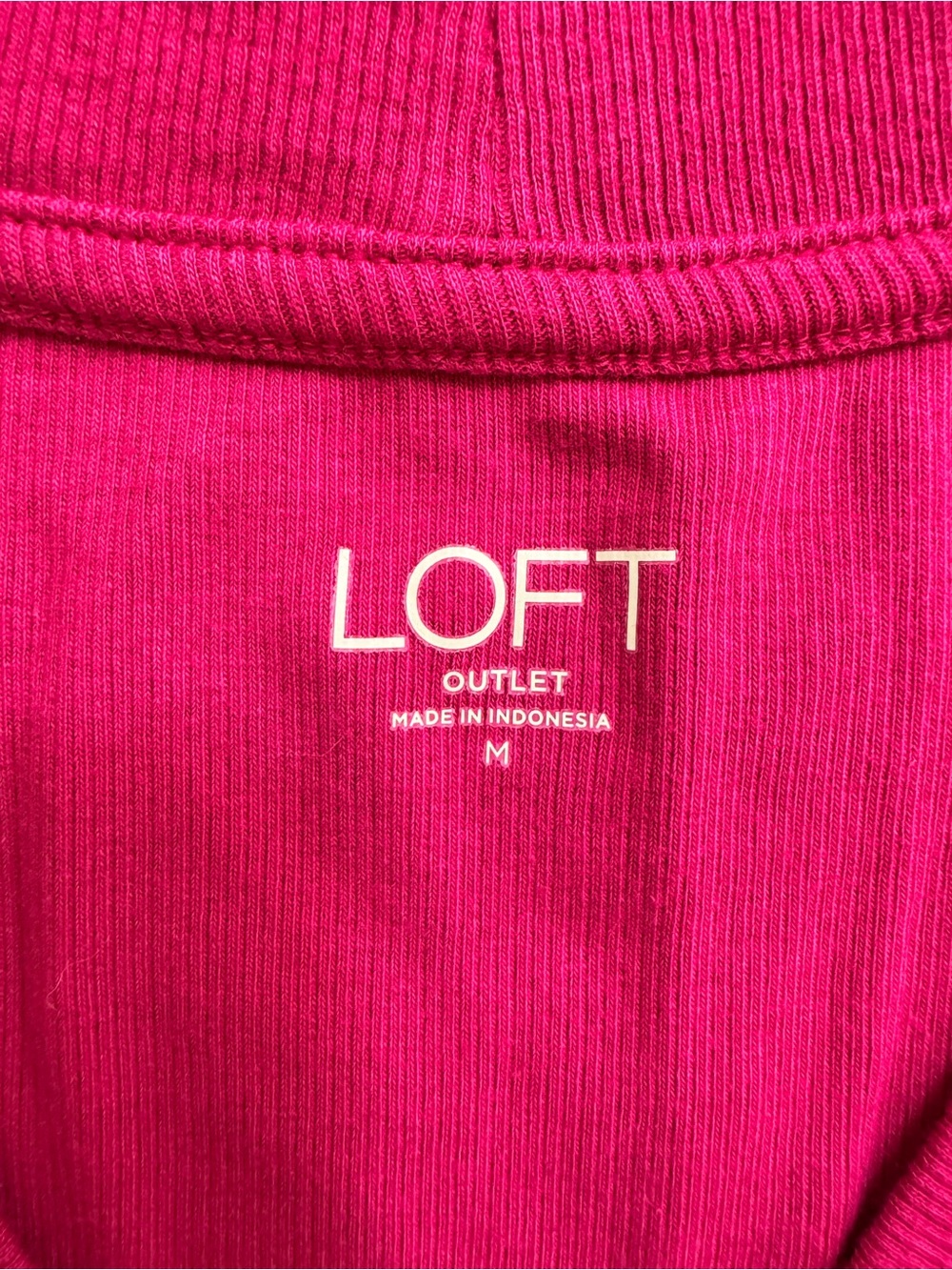 LOFT Women's Sleeveless Tank (Pink, Medium) With Buttons on front - Picture 3 of 7